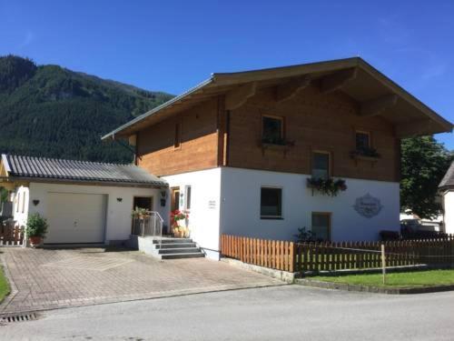 Wagnerhaeusl Apartman Bramberg am Wildkogel Kültér fotó